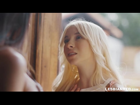 ❤️ Tjejen kommer hem några månader senare och slutar med att äta sin styvmors fitta. ️❌ Porno vk at us ❌️